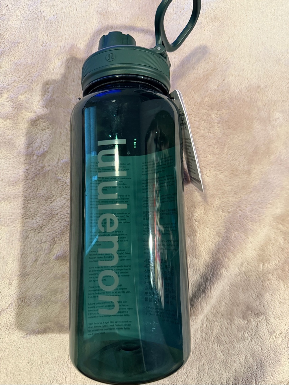Label on product tag